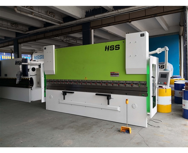 電液全數控170噸4米（3+1軸）